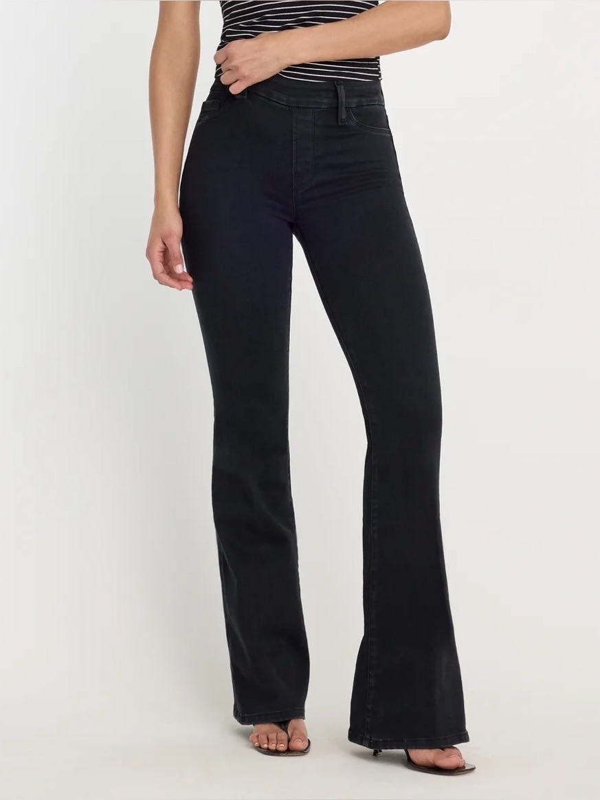 Nwot Good American Power Stretch Pull-On Flare Jeans. Size Small. Black